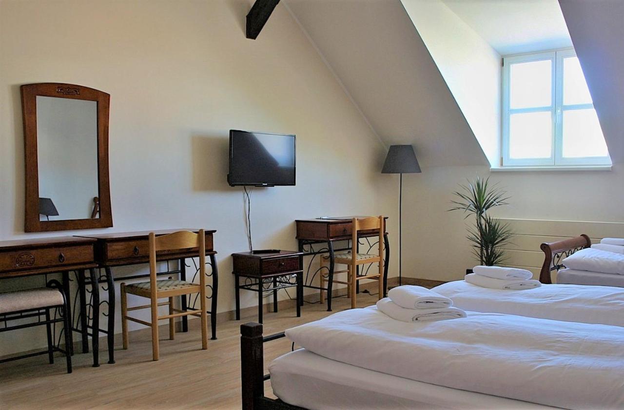Penzion Kralovske Lazne Podebrady Ngoại thất bức ảnh