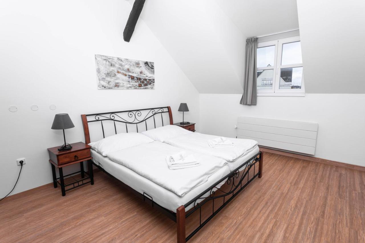 Penzion Kralovske Lazne Podebrady Ngoại thất bức ảnh