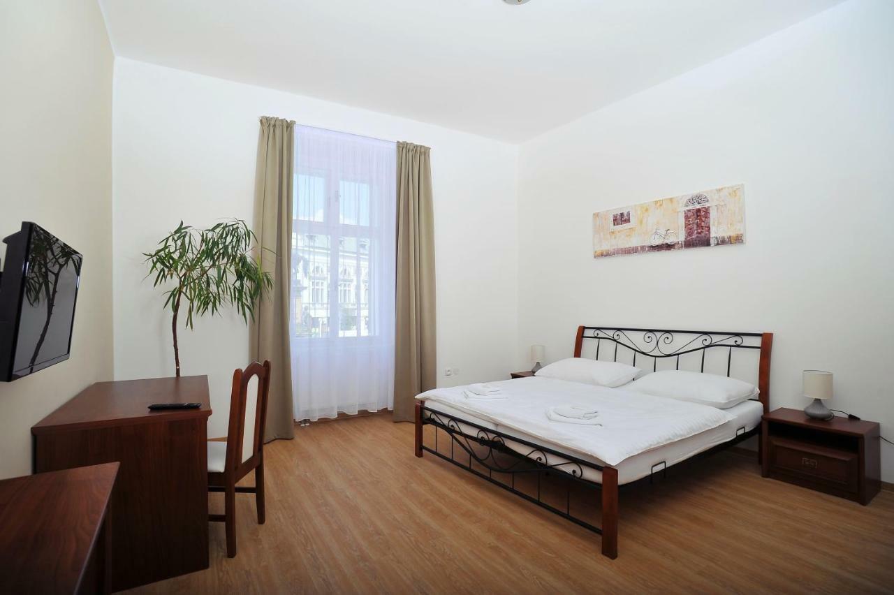 Penzion Kralovske Lazne Podebrady Ngoại thất bức ảnh