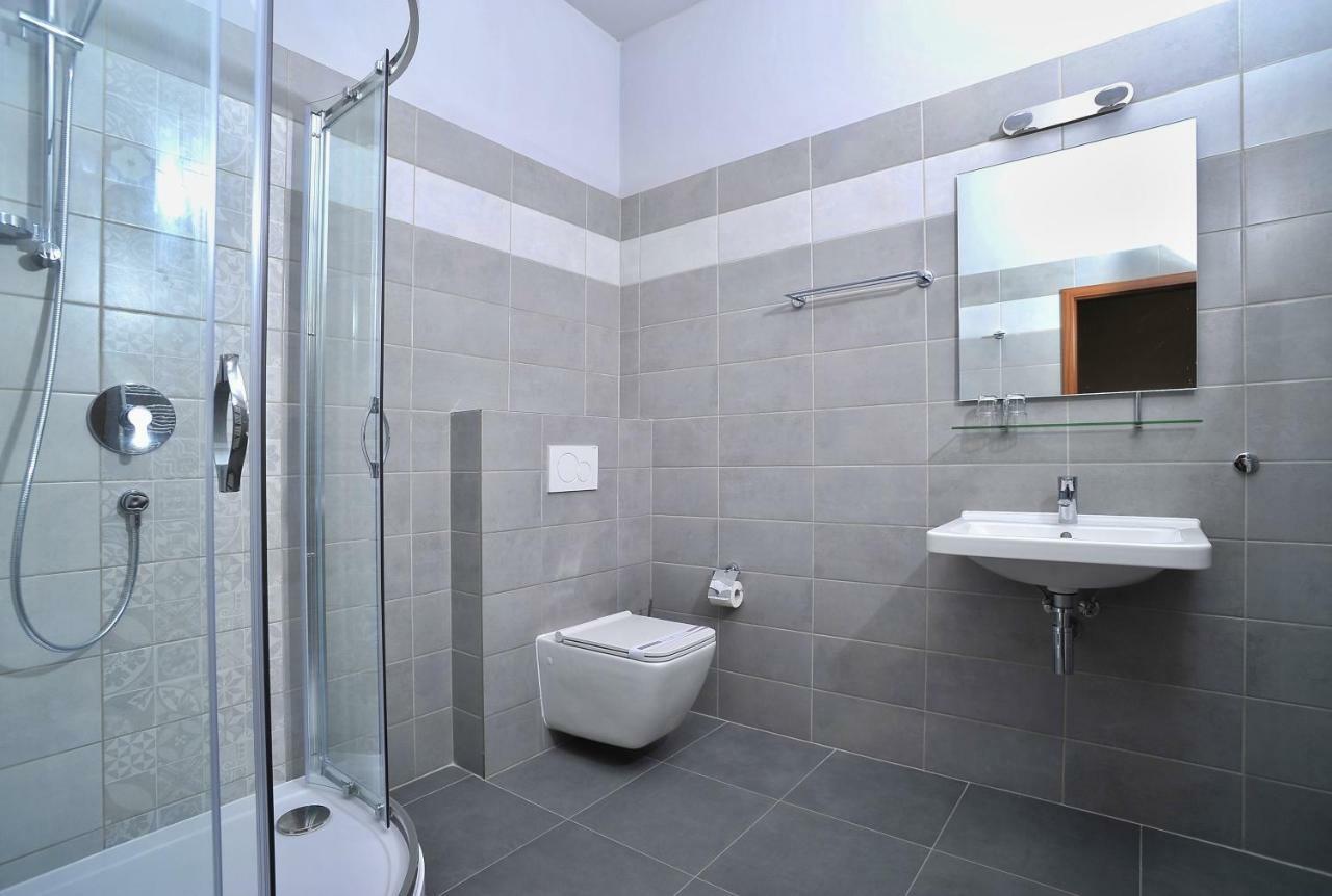 Penzion Kralovske Lazne Podebrady Ngoại thất bức ảnh